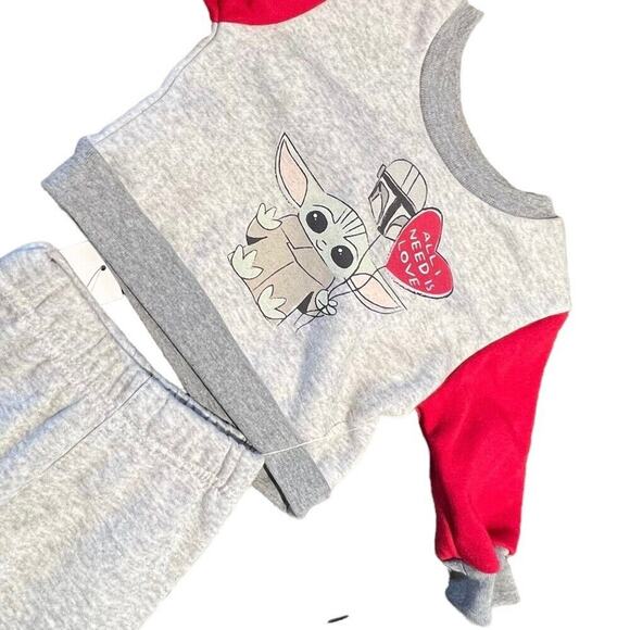 Disney Star Wars Mandalorian Outfit Size 0-3 M NEW Sweatshirt Sweatpants - Picture 2 of 3